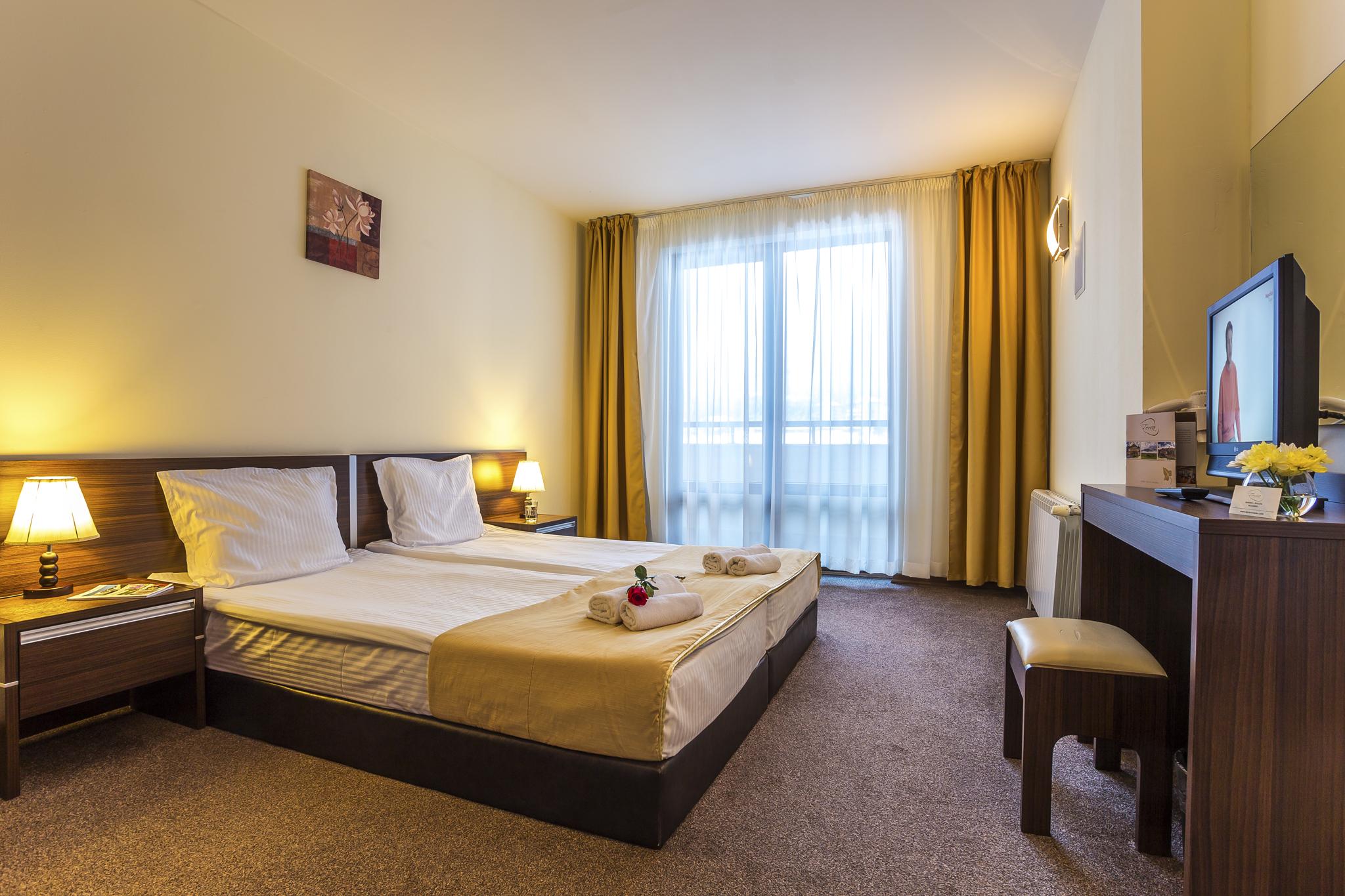 בנסקו Terra Hotel מראה חיצוני תמונה