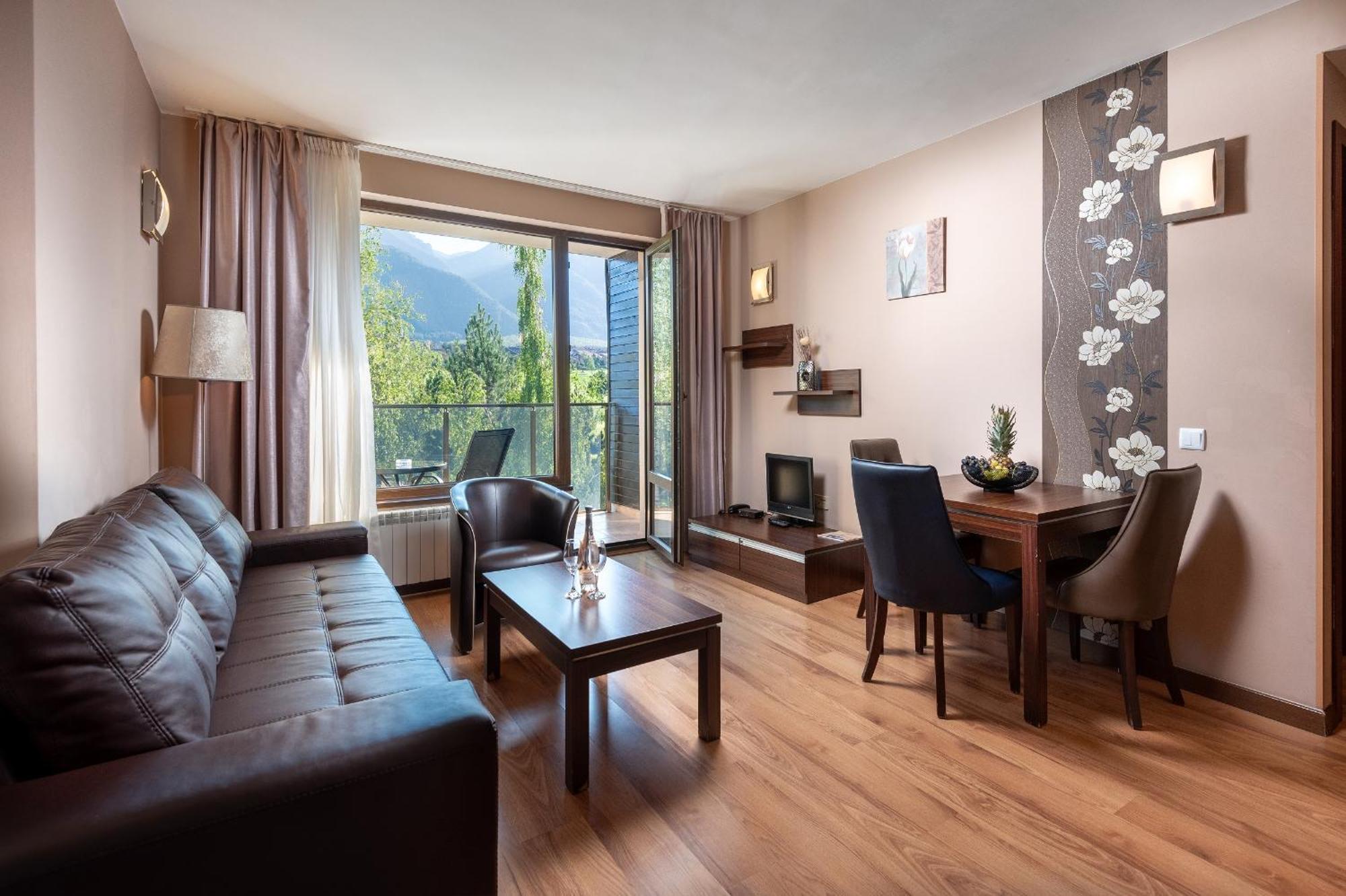 בנסקו Terra Hotel מראה חיצוני תמונה